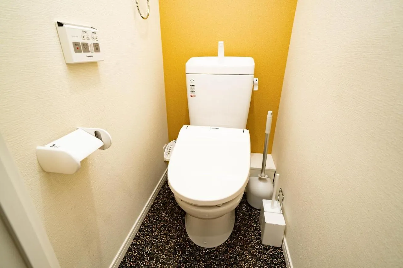 Kaguya Asakusa Women Only Guest House Tokyo 2*,  Japan